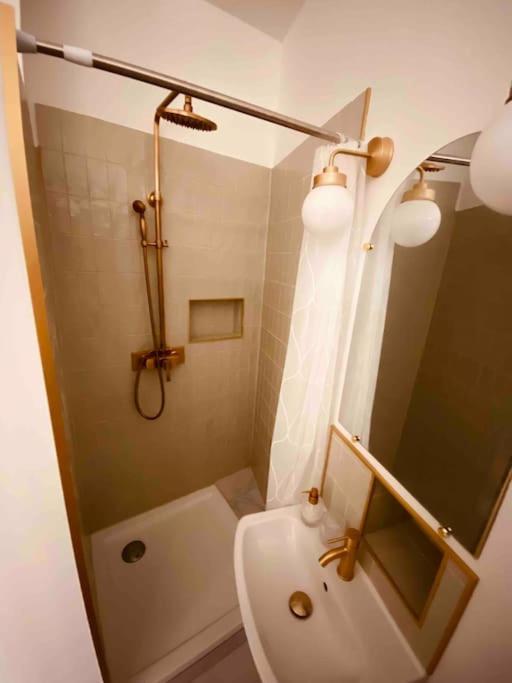 Ferienwohnung Petit Cocon Rien Que Pour Vous ! Dieppe Exterior foto